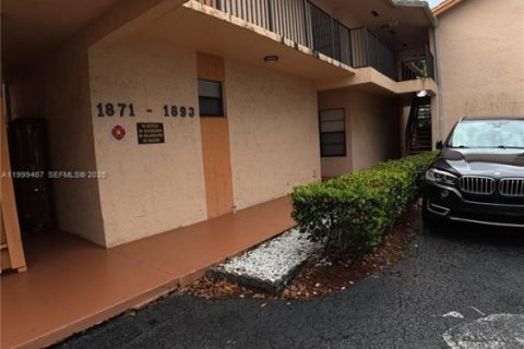 Condominio en Coral Springs, Florida, 3 dormitorios  № 2064241