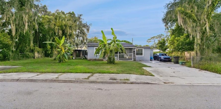 House in Longwood, Florida 3 bedrooms, 90.58 sq.m. № 2391590
