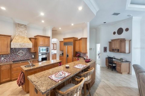 House in Venice, Florida 4 bedrooms, 368.73 sq.m. № 2093482 - photo 12