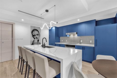 Copropriété à vendre à Coral Gables, Floride: 2 chambres № 2061815 - photo 9