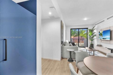 Copropriété à vendre à Coral Gables, Floride: 2 chambres № 2061815 - photo 22