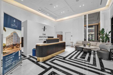 Copropriété à vendre à Coral Gables, Floride: 2 chambres № 2061815 - photo 6