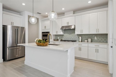 Villa ou maison à vendre à Apopka, Floride: 3 chambres, 191.66 m2 № 2421828 - photo 8