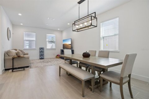 Villa ou maison à vendre à Apopka, Floride: 3 chambres, 191.66 m2 № 2421828 - photo 12