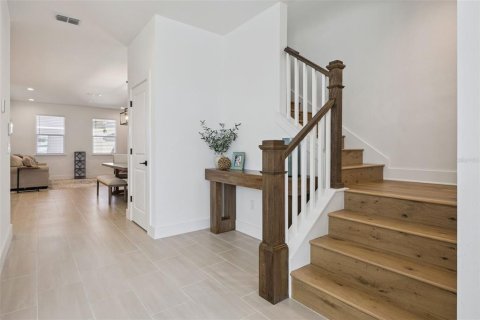 Villa ou maison à vendre à Apopka, Floride: 3 chambres, 191.66 m2 № 2421828 - photo 6