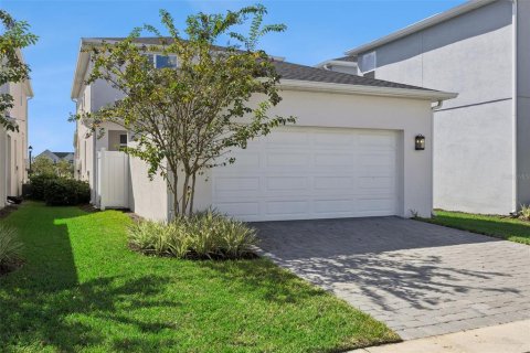 Villa ou maison à vendre à Apopka, Floride: 3 chambres, 191.66 m2 № 2421828 - photo 2