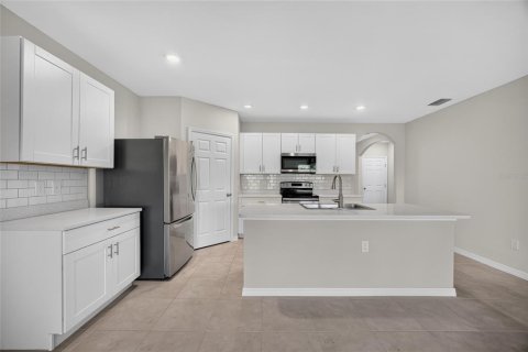 Villa ou maison à vendre à Punta Gorda, Floride: 4 chambres, 168.34 m2 № 2410112 - photo 8