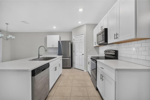 Villa ou maison à vendre à Punta Gorda, Floride: 4 chambres, 168.34 m2 № 2410112 - photo 10