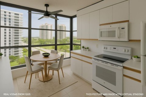 Condominio en venta en Aventura, Florida, 2 dormitorios, 126.44 m2 № 1962314 - foto 11