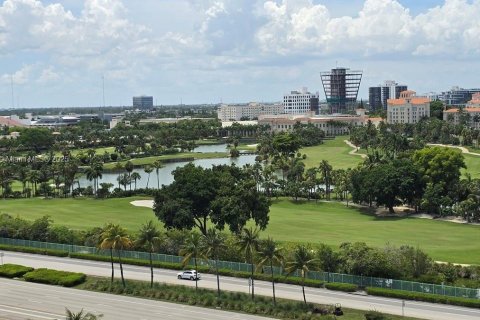 Condominio en venta en Aventura, Florida, 2 dormitorios, 126.44 m2 № 1962314 - foto 24