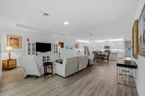 Casa en venta en Port St. Lucie, Florida, 3 dormitorios, 237.27 m2 № 2422874 - foto 16
