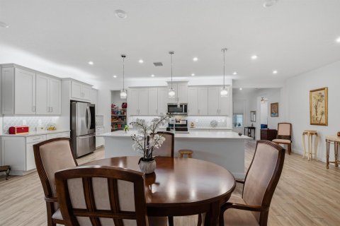 Casa en venta en Port St. Lucie, Florida, 3 dormitorios, 237.27 m2 № 2422874 - foto 10
