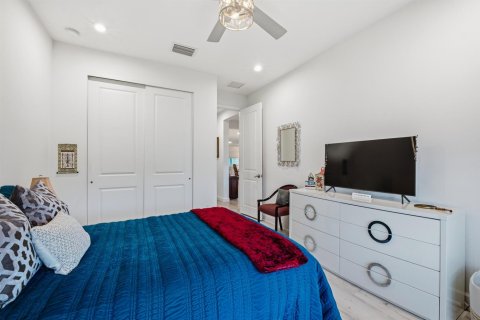 Casa en venta en Port St. Lucie, Florida, 3 dormitorios, 237.27 m2 № 2422874 - foto 22