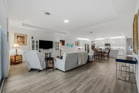 Casa en venta en Port St. Lucie, Florida, 3 dormitorios, 237.27 m2 № 2422874 - foto 12