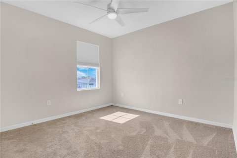 Casa en venta en Winter Haven, Florida, 5 dormitorios, 250.46 m2 № 2222979 - foto 18