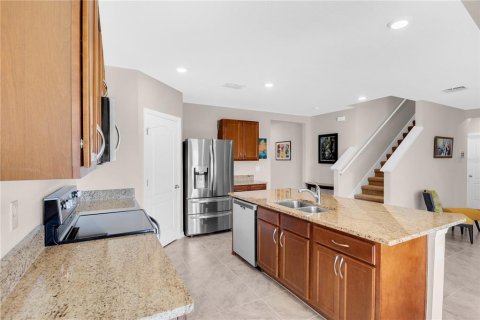 Casa en venta en Winter Haven, Florida, 5 dormitorios, 250.46 m2 № 2222979 - foto 9