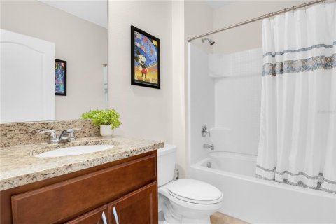 Casa en venta en Winter Haven, Florida, 5 dormitorios, 250.46 m2 № 2222979 - foto 15