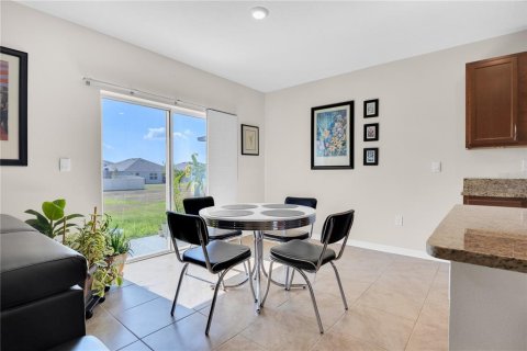 Casa en venta en Winter Haven, Florida, 5 dormitorios, 250.46 m2 № 2222979 - foto 10