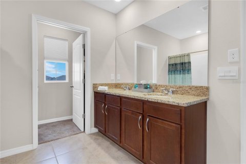 Casa en venta en Winter Haven, Florida, 5 dormitorios, 250.46 m2 № 2222979 - foto 17