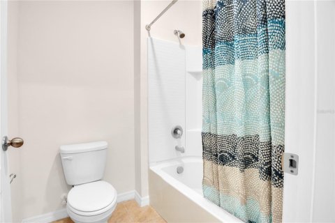 Casa en venta en Winter Haven, Florida, 5 dormitorios, 250.46 m2 № 2222979 - foto 25