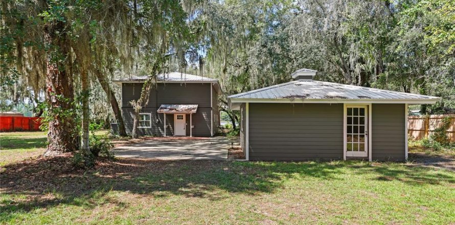Villa ou maison à Hawthorne, Floride 2 chambres, 176.89 m2 № 1900383