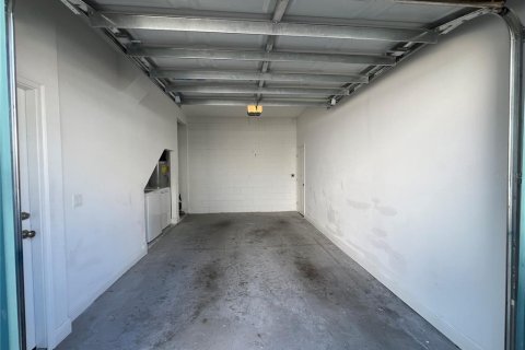 Снять в аренду квартиру в Орландо, Флорида 3 комнаты, 65.03м2, № 2150565 - фото 10