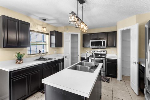 Casa en venta en Gibsonton, Florida, 4 dormitorios, 262.45 m2 № 1910858 - foto 9