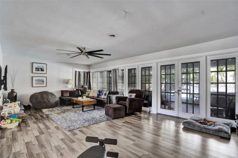 House in Fort Lauderdale, Florida 3 bedrooms, 257.15 sq.m. № 2181591 - photo 16
