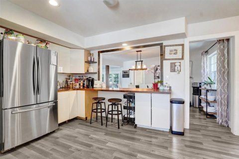 House in Fort Lauderdale, Florida 3 bedrooms, 257.15 sq.m. № 2181591 - photo 21