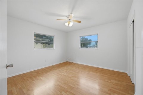 House in Dunedin, Florida 2 bedrooms, 133.13 sq.m. № 2400342 - photo 13