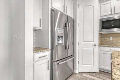 Villa ou maison à vendre à Port St. Lucie, Floride: 2 chambres, 189.61 m2 № 2413143 - photo 12