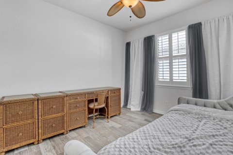 Villa ou maison à vendre à Port St. Lucie, Floride: 2 chambres, 189.61 m2 № 2413143 - photo 25