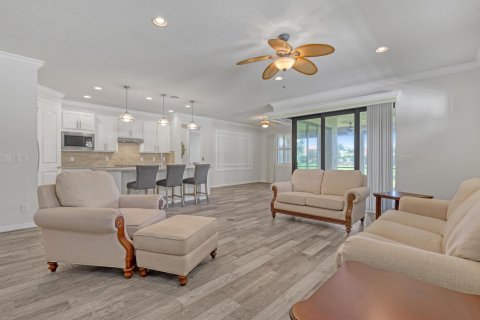Villa ou maison à vendre à Port St. Lucie, Floride: 2 chambres, 189.61 m2 № 2413143 - photo 8