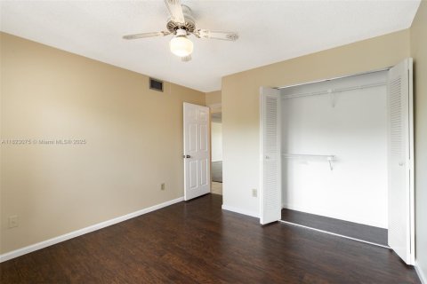 Copropriété à vendre à Tamarac, Floride: 2 chambres, 114.08 m2 № 1937823 - photo 20