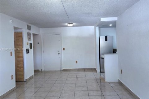 Снять в аренду кондоминиум в Хайалиа, Флорида 1 спальня, 55.74м2, № 1986874 - фото 6