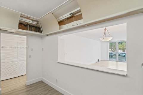 Copropriété à louer à Sunny Isles Beach, Floride: 1 chambre, 93.37 m2 № 1946865 - photo 22