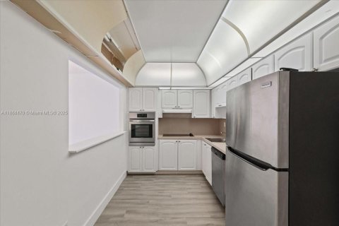Copropriété à louer à Sunny Isles Beach, Floride: 1 chambre, 93.37 m2 № 1946865 - photo 20