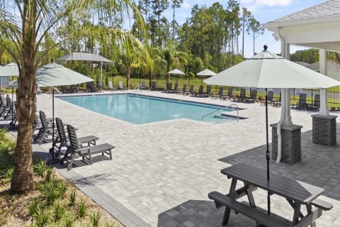 House in Palm Coast, Florida 4 bedrooms, 171.13 sq.m. № 2100937 - photo 13