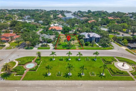 Terreno en venta en Saint Petersburg, Florida № 1916586 - foto 11