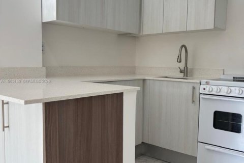Appartement à louer à Miami, Floride: 1 chambre, 51.1 m2 № 2007531 - photo 10