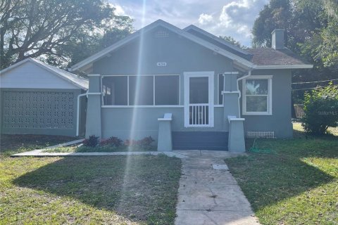 Villa ou maison à louer à Winter Haven, Floride: 3 chambres, 159.98 m2 № 1832071 - photo 1