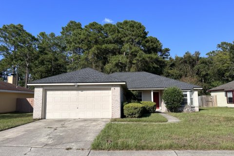 Villa ou maison à louer à Jacksonville, Floride: 3 chambres, 124.3 m2 № 767093 - photo 1
