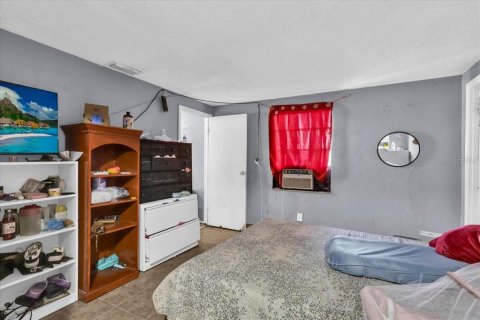 Propiedad comercial en venta en Bradenton, Florida, 6 dormitorios, 175.59 m2 № 2299615 - foto 25