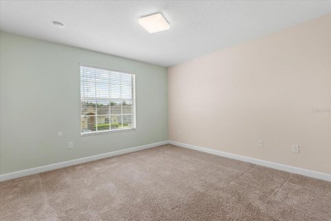 House in Davenport, Florida 5 bedrooms, 297.47 sq.m. № 1775591 - photo 27