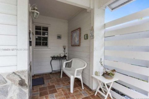 Copropriété à vendre à Miami, Floride: 1 chambre, 64.47 m2 № 2004413 - photo 2