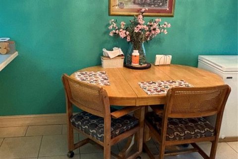 Condominio en venta en Saint Petersburg, Florida, 2 dormitorios, 78.97 m2 № 2211913 - foto 5