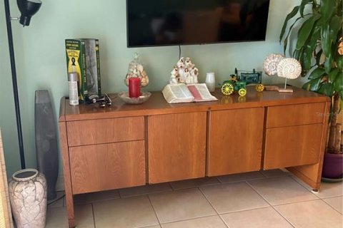 Condominio en venta en Saint Petersburg, Florida, 2 dormitorios, 78.97 m2 № 2211913 - foto 10