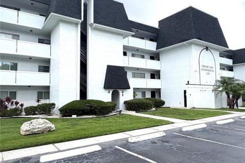 Condominio en venta en Saint Petersburg, Florida, 2 dormitorios, 78.97 m2 № 2211913 - foto 3