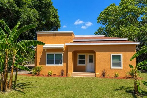 Casa en St. Lucie, Florida 3 dormitorios, 126.16 m2 № 2157446