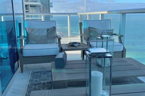 Купить кондоминиум в Санни-Айлс-Бич, Флорида 4 спальни, 222.41м2, № 2003449 - фото 4